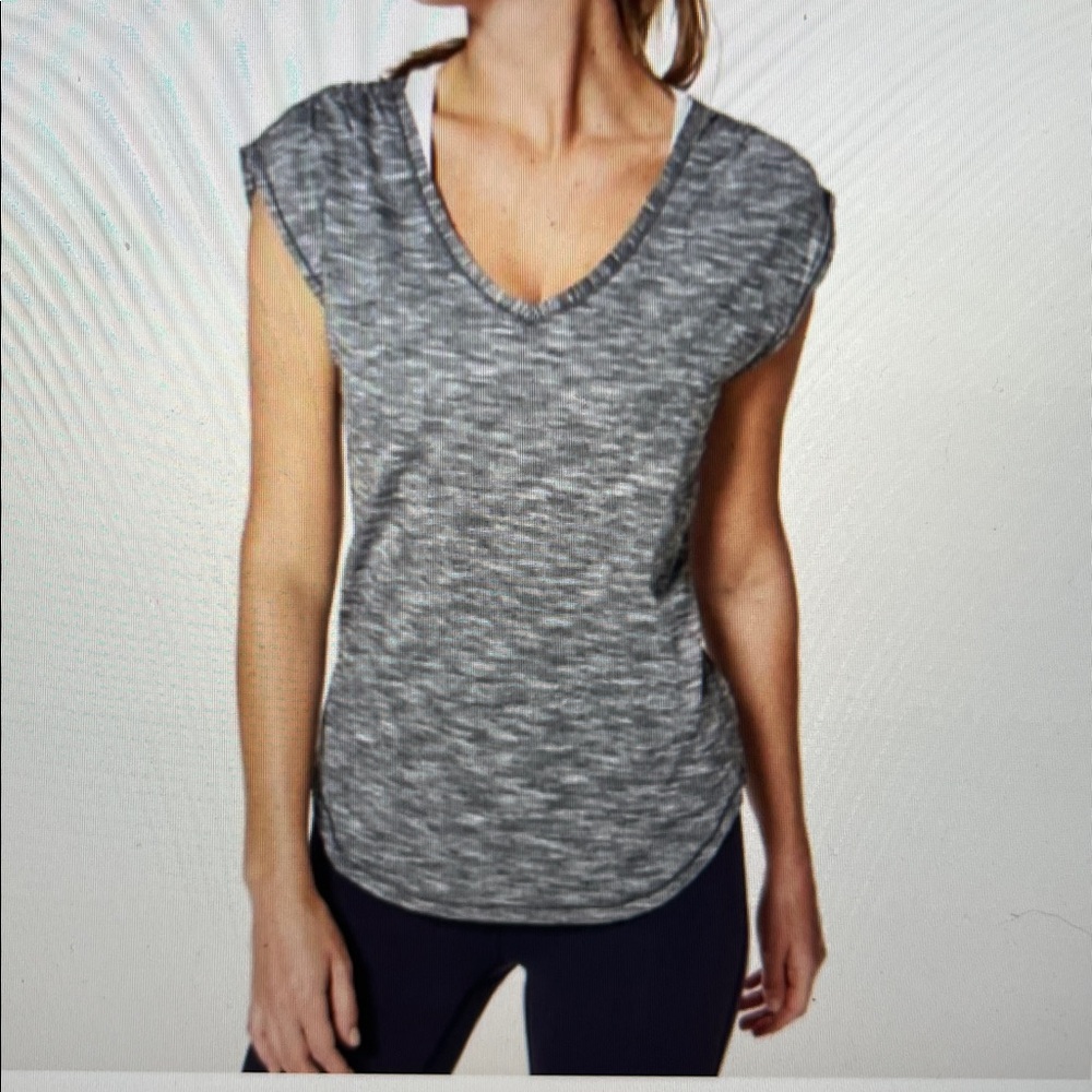 lululemon athletica Sweat Times Gray V-Neck Short Sleeve Tee 10